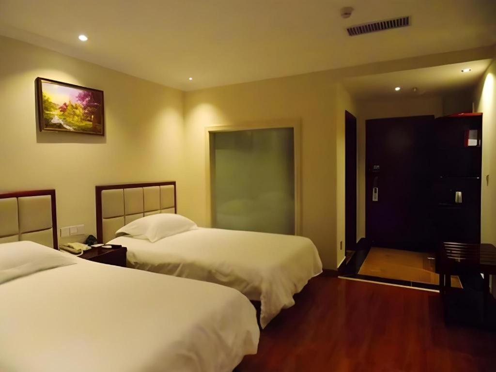 Greentree Inn Guangzhou Panyu Chimelong Happy World Business Hotel Екстериор снимка