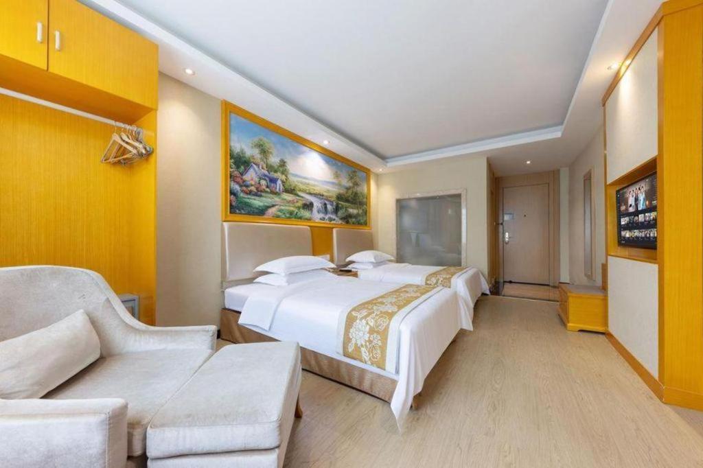 Greentree Inn Guangzhou Panyu Chimelong Happy World Business Hotel Екстериор снимка