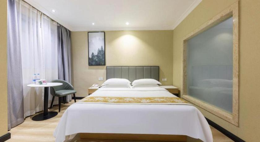 Greentree Inn Guangzhou Panyu Chimelong Happy World Business Hotel Екстериор снимка