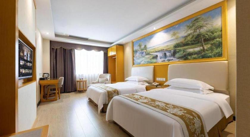 Greentree Inn Guangzhou Panyu Chimelong Happy World Business Hotel Екстериор снимка